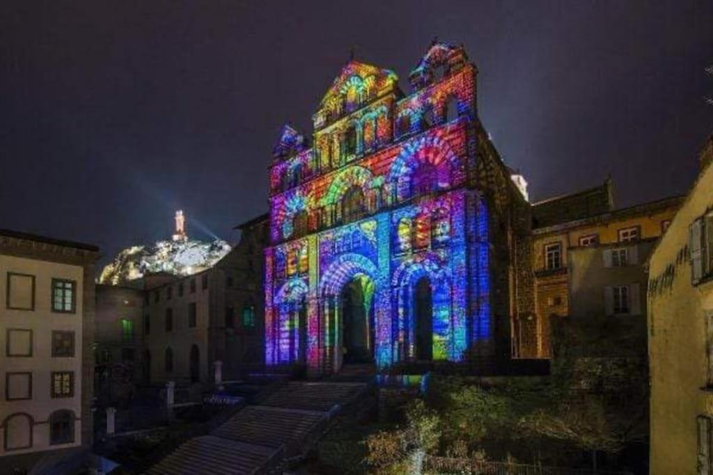 Logis Du Chandelier Le Puy-en-Velay Zewnętrze zdjęcie
